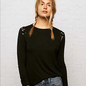 AEO Don’t Ask Why Lace-up Shoulder Shirt